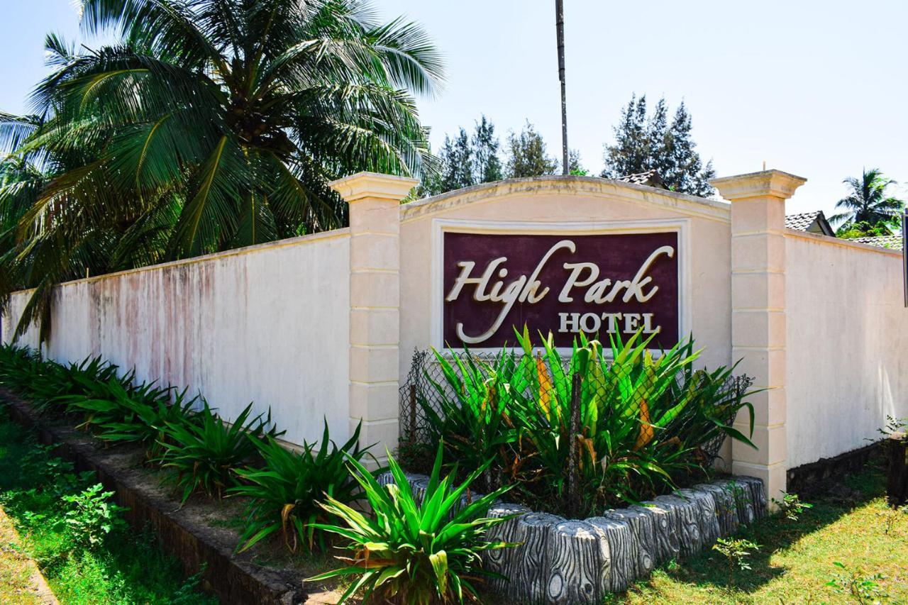 High Park Hotel 닐라벨리 외부 사진